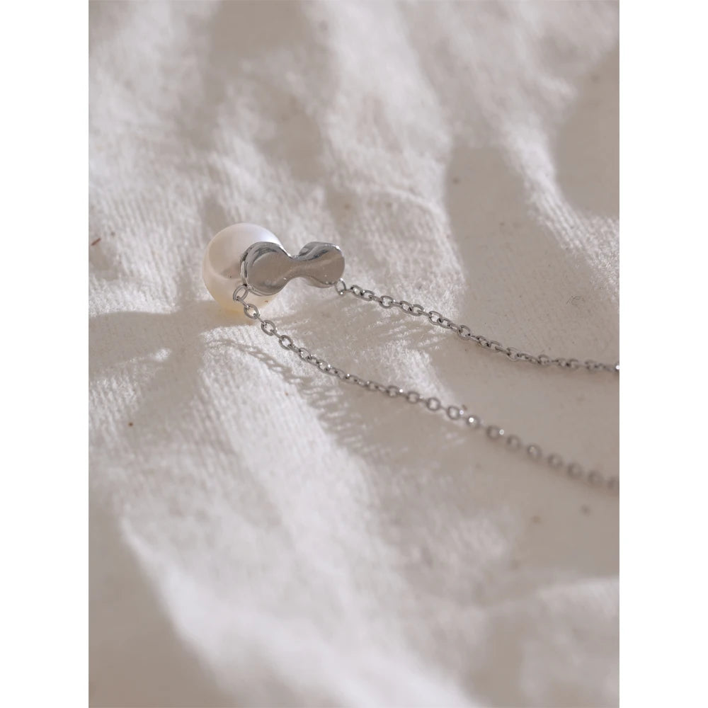 Luna Necklace II