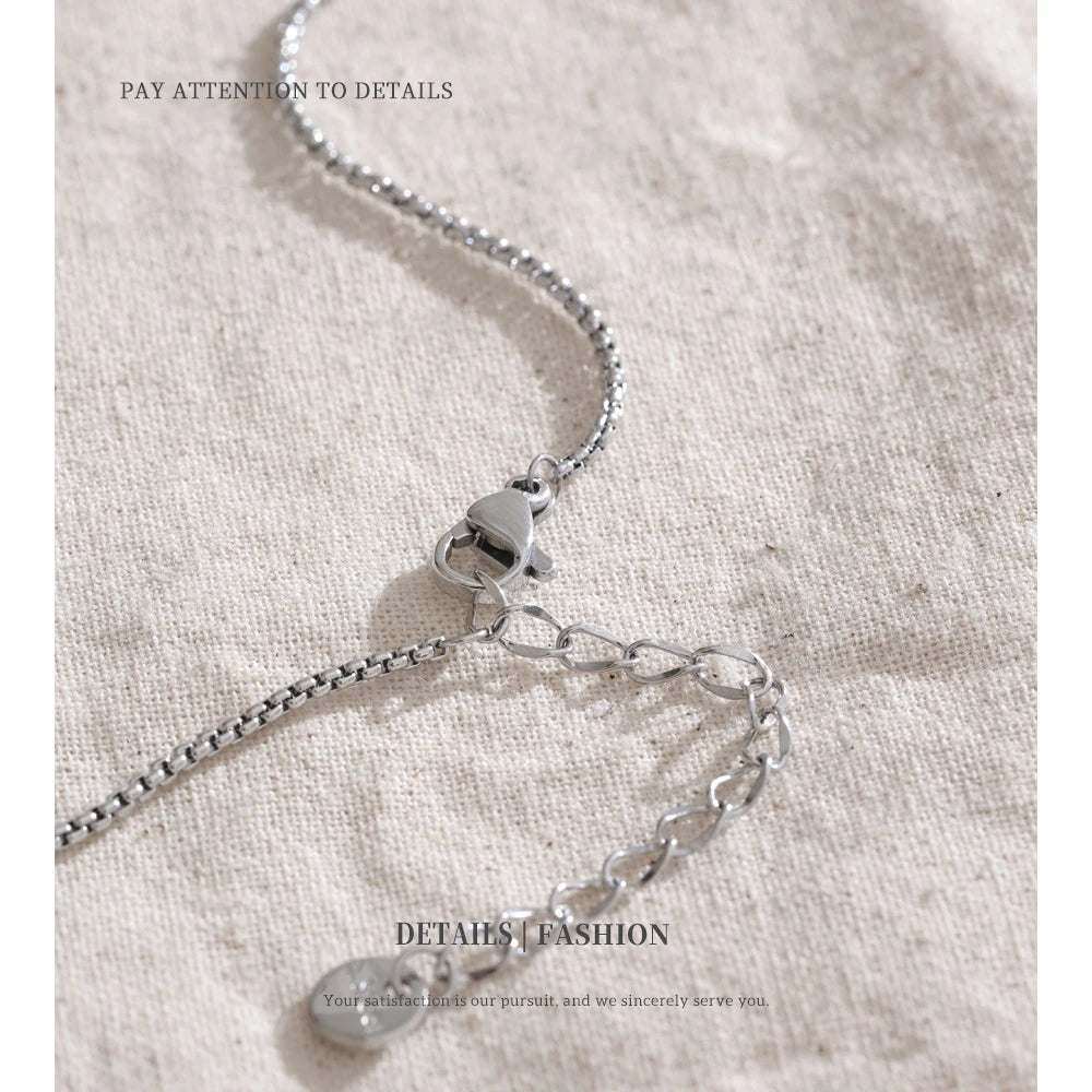 Sol Necklace