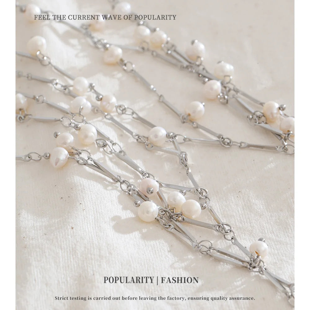 Form Necklace