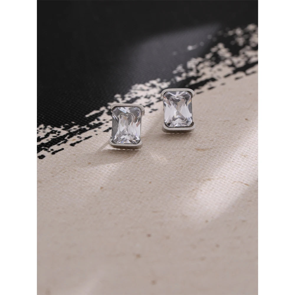 Clara Earrings