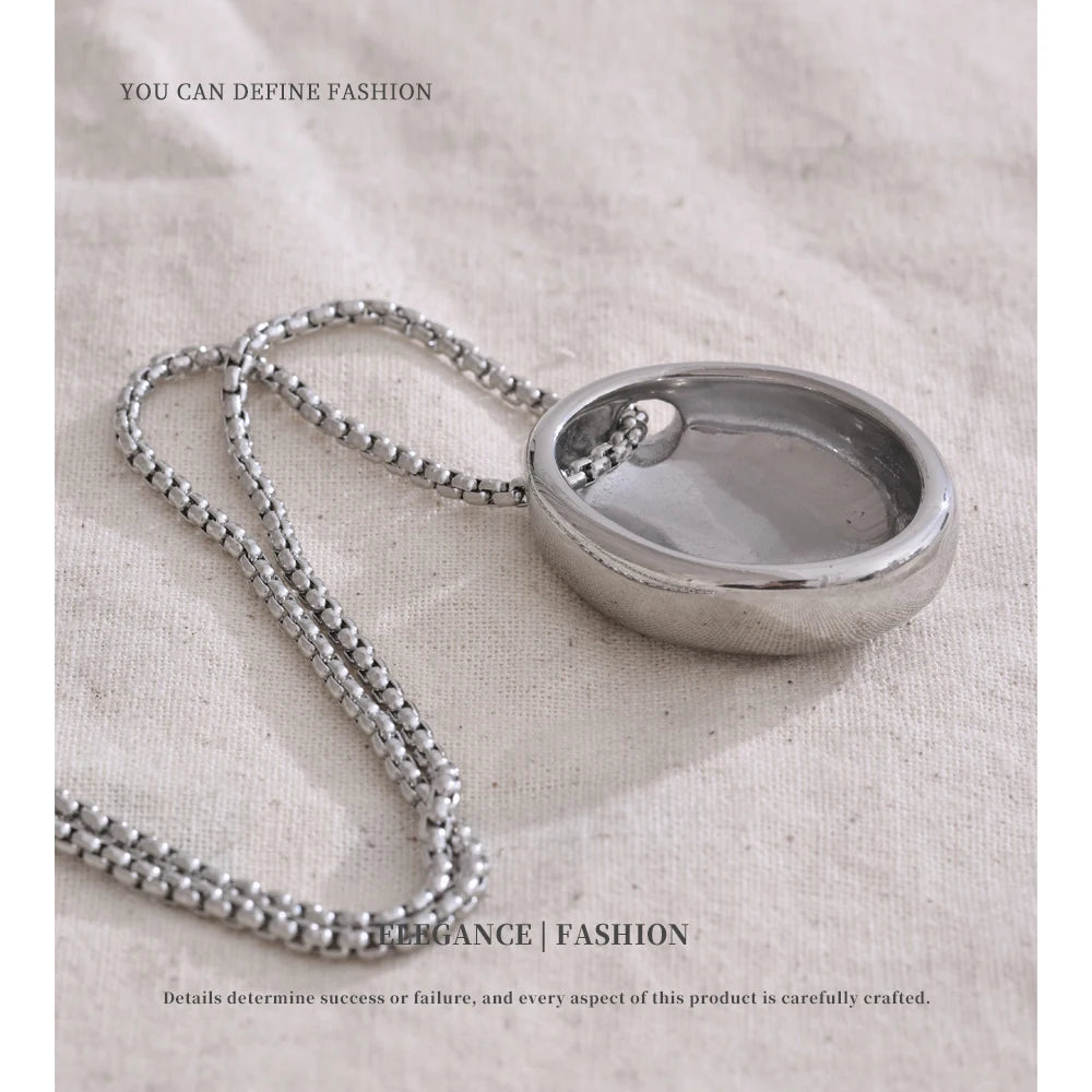 Bold Necklace I