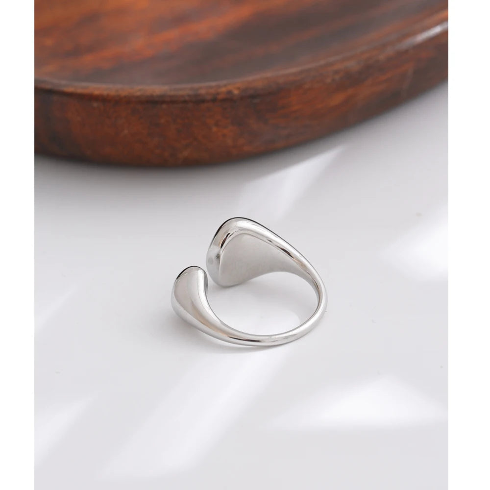 Ava Ring I