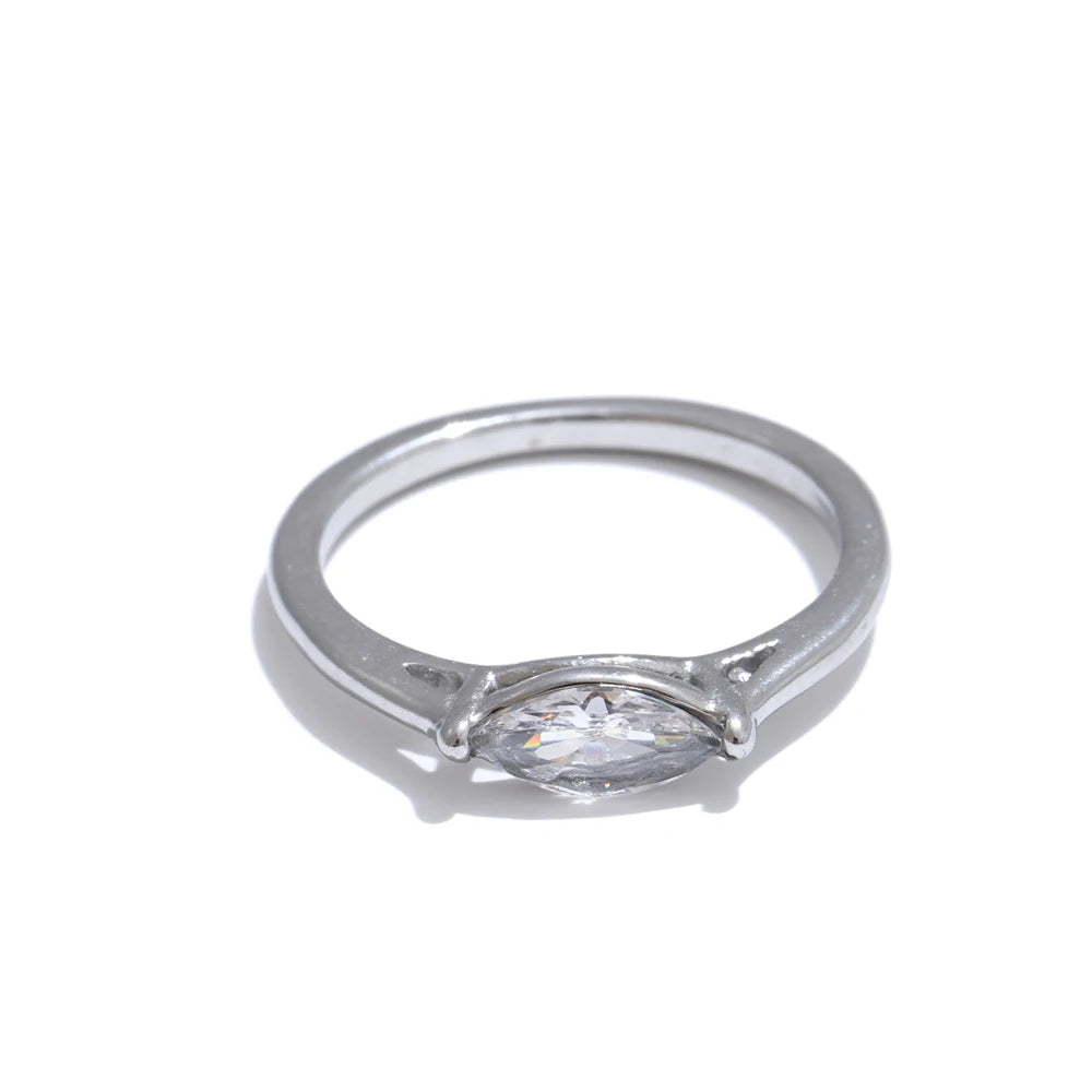 mona Ring