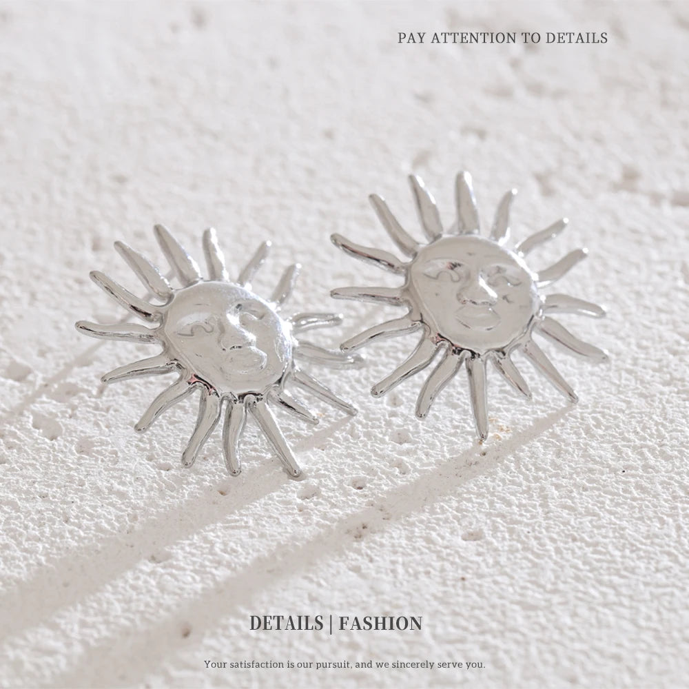 Elara Earrings