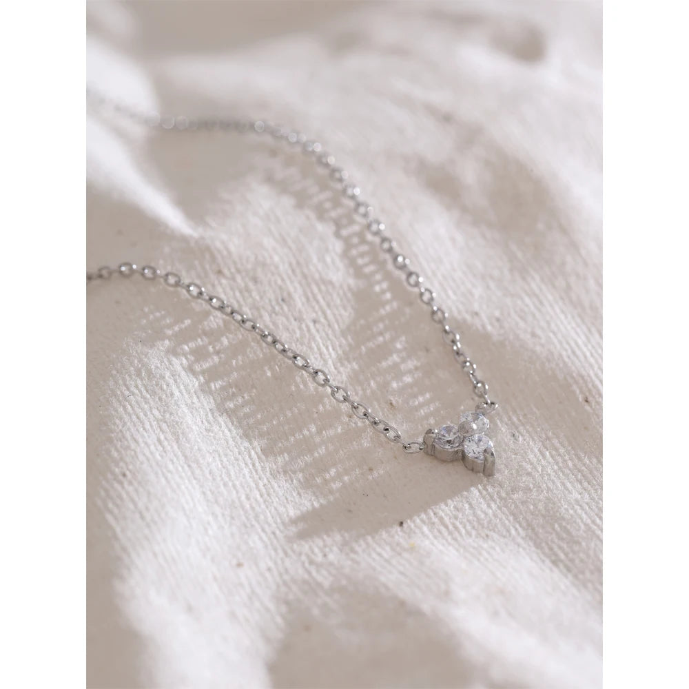 Mia Earrings